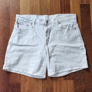 GAP White Denim 5" Girlfriend Mid Rise Shorts Size 32/14